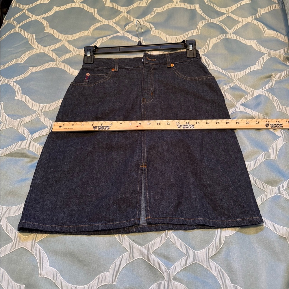 VTG Authentic GUESS Women's Press Denim Blue Skirt. Size 16 (Waist 14”). - Picture 10 of 11